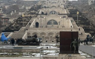 Le Cascade, il monumento cruciale della Città, il monumento TOP di Yerevan: il cuore rosa dell'Armenia