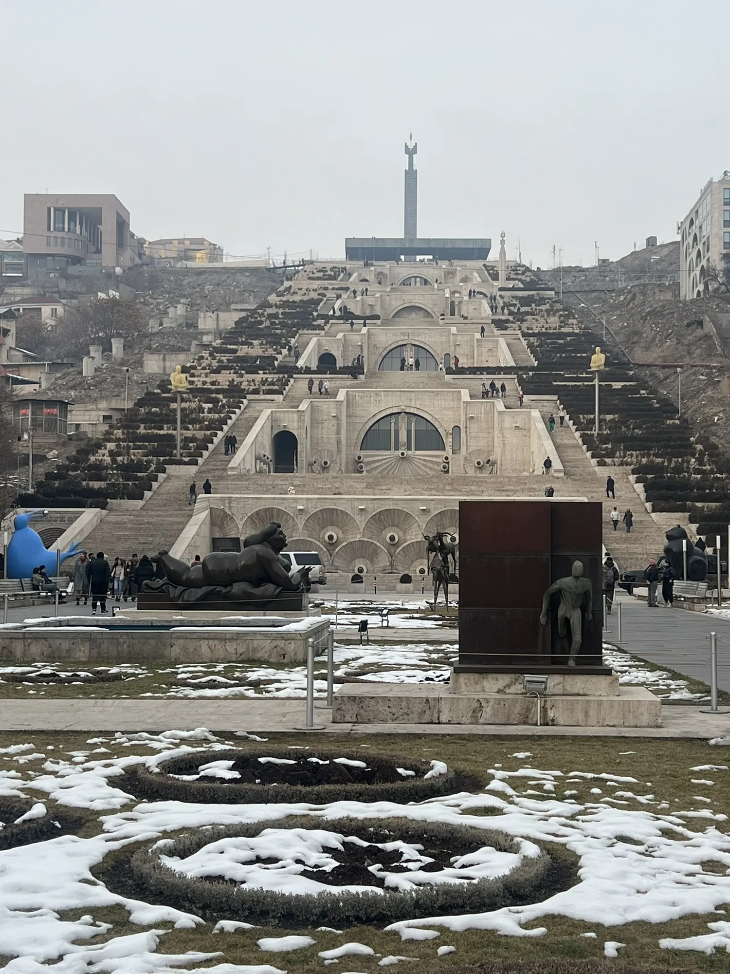Le Cascade, il monumento cruciale della Città, il monumento TOP di Yerevan: il cuore rosa dell'Armenia
