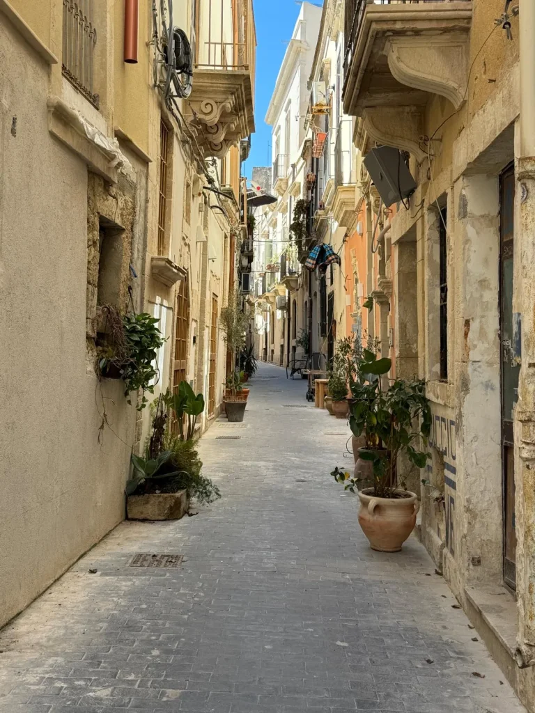 Il mare di Ortigia, un piccolo paradiso all'interno della città di Siracusa